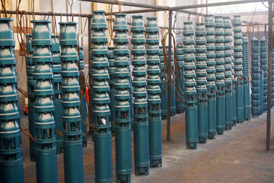 QQPUMP Pompe A Eau Solaire 2Submersible Borehole Deep Well Water